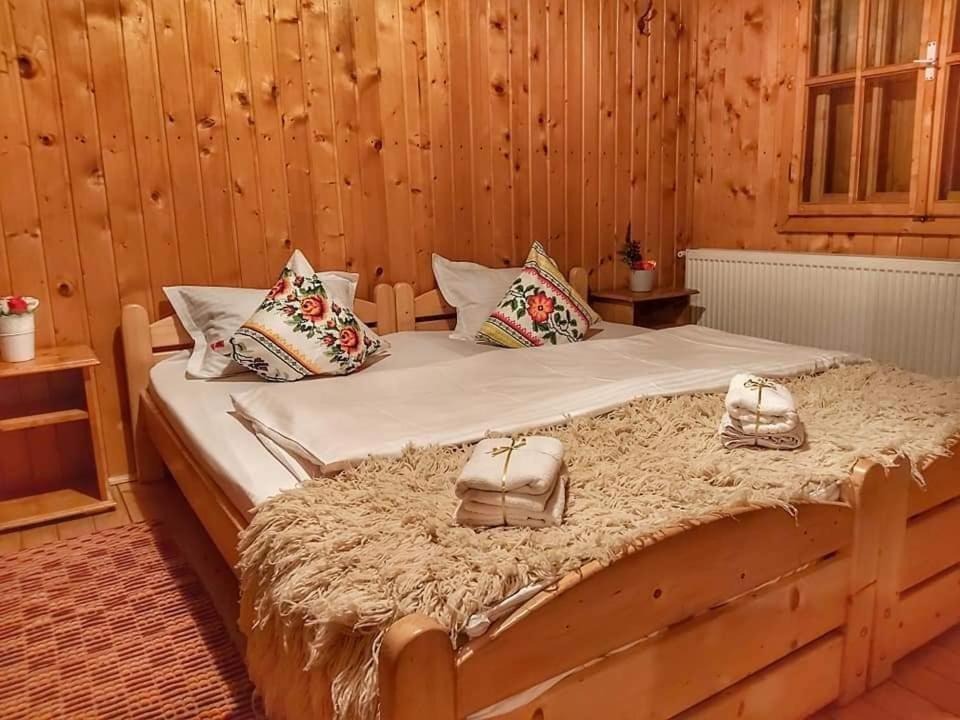Cabana Sabrina Villa Bran  Bagian luar foto